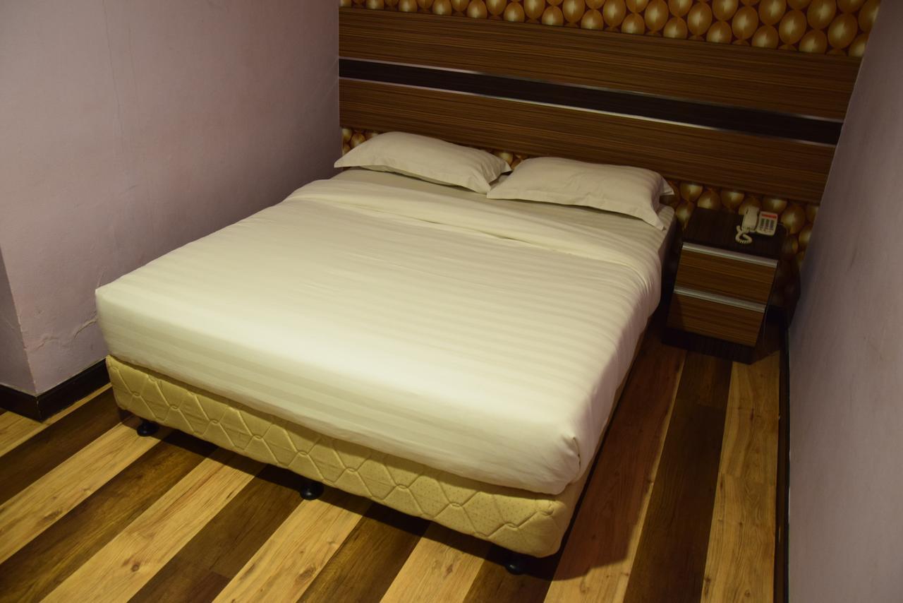 Sai Villa Hotel Near Klia & Klia2 Nilai Extérieur photo
