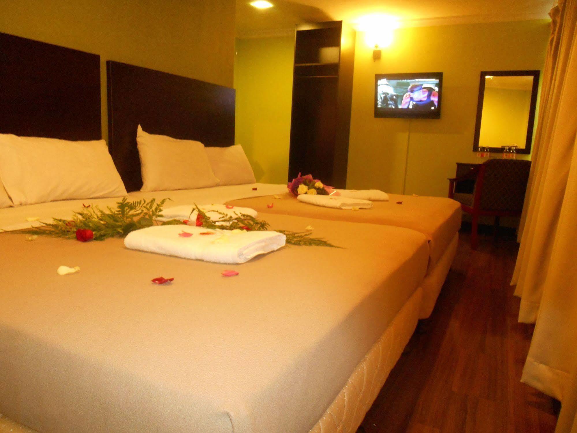 Sai Villa Hotel Near Klia & Klia2 Nilai Extérieur photo