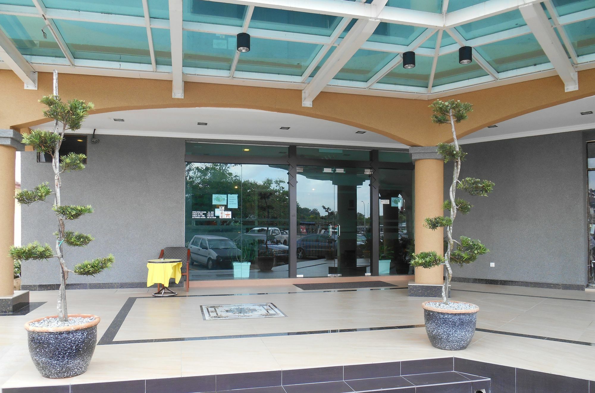 Sai Villa Hotel Near Klia & Klia2 Nilai Extérieur photo